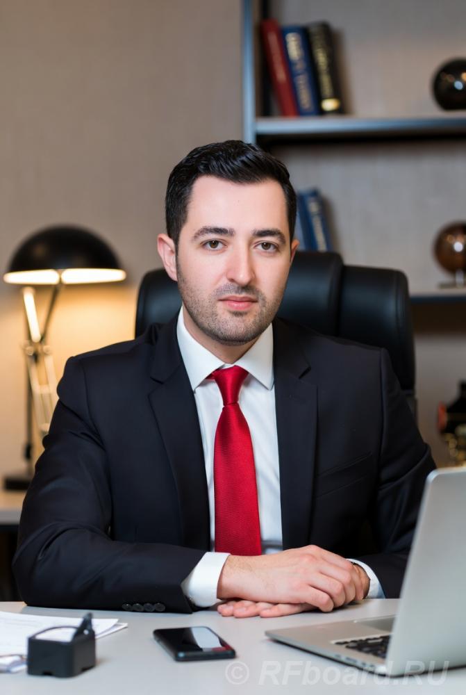 Юрист в сфере шоубизнеса в Москве.  Москва