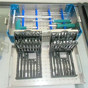 Инструмент для извлечения сломанных винтов аналог синтеза.  Москва