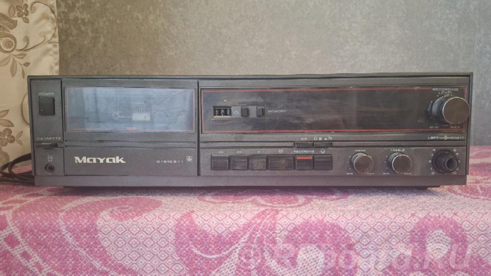 Продам магнитофон маяк M240 s-1. Крым (полуостров), Симферополь (город)