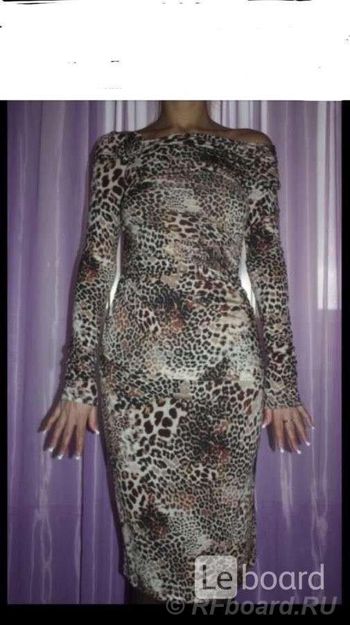 Платье новое blumarine италия м 46 леопард шерсть миди теплое бежевое  ....  Москва
